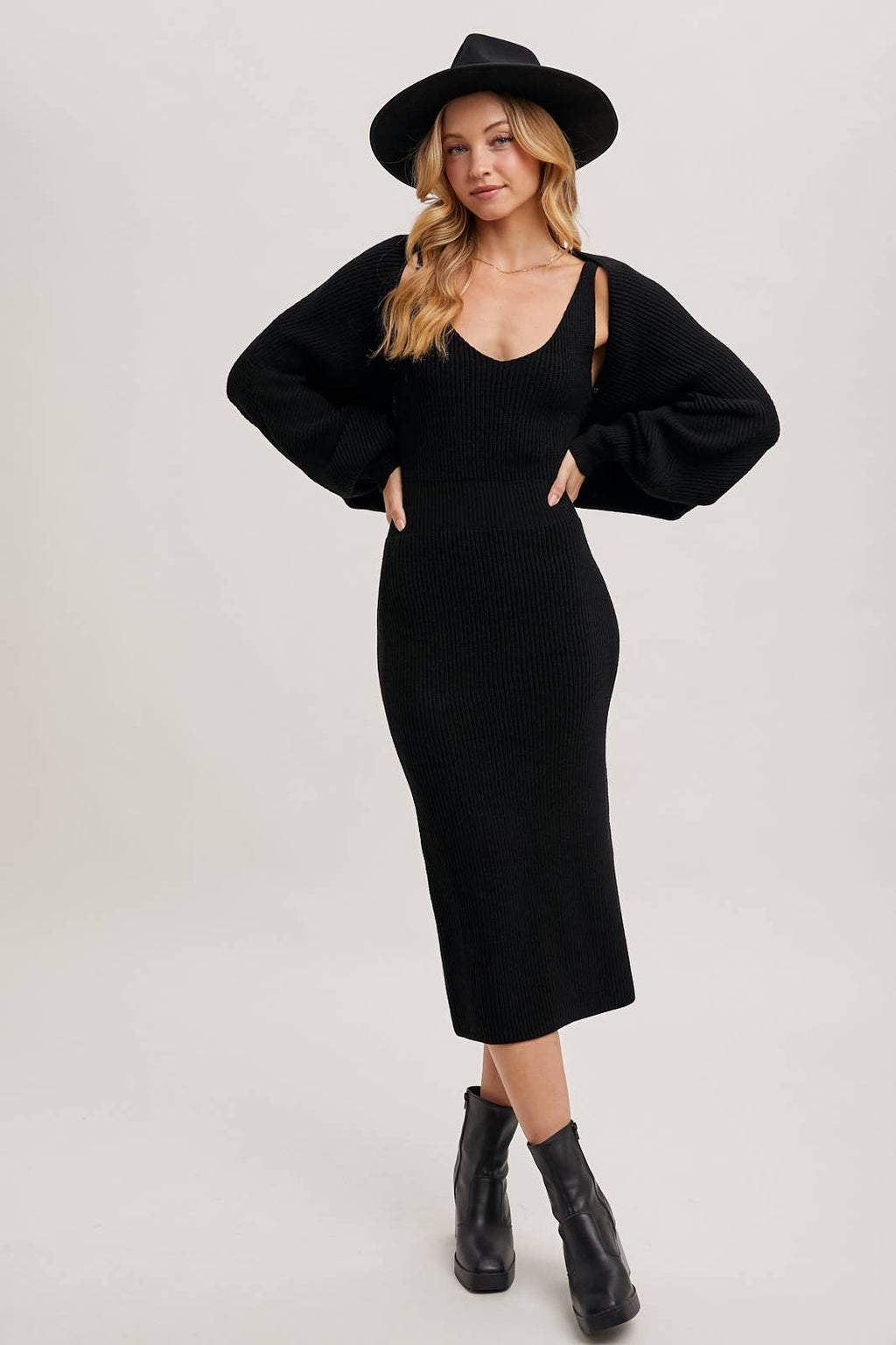bella long sleeve textured knit dress elliatt ELLIATT Paloma Textured Stretch Sweetheart Square Neck Long Sleeve Midi Dress